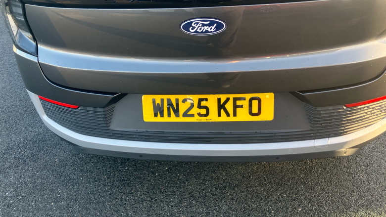 Ford Explorer 210kW Premium 77kWh 5dr Auto Electric Estate